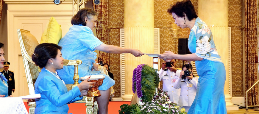 iGlobe harvest series: SooBoon Koh represented CWG to receive the award